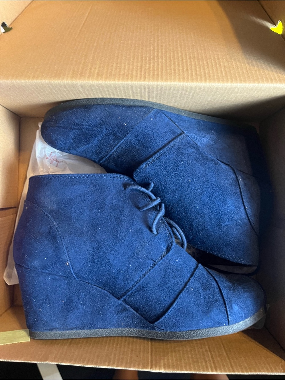 Women’s Size 9 Blue Wedge Heels by City Classified